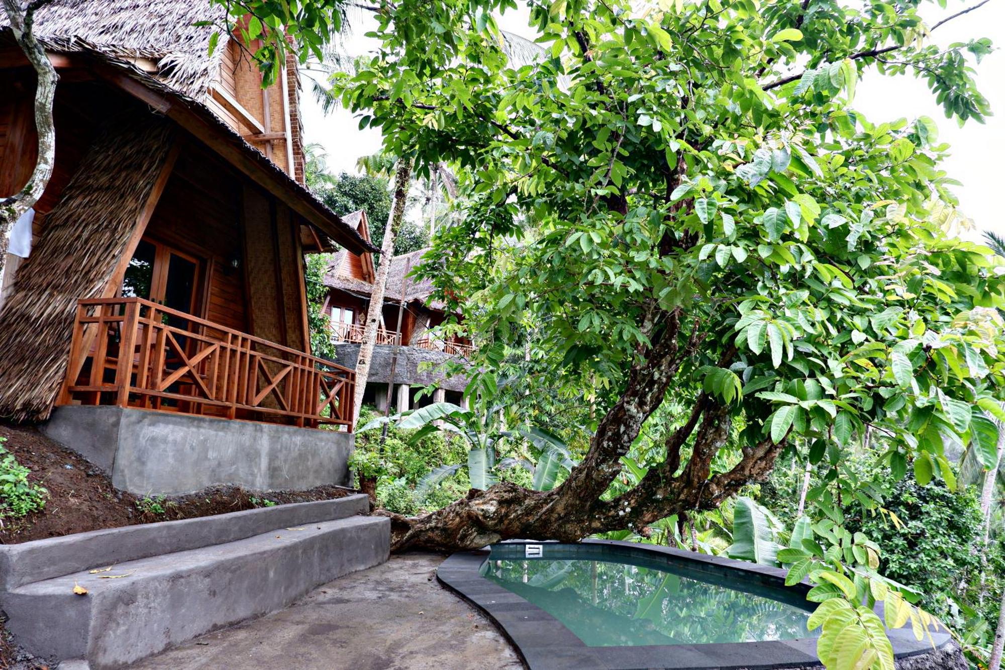 Aum Resort Pulukan Exterior foto